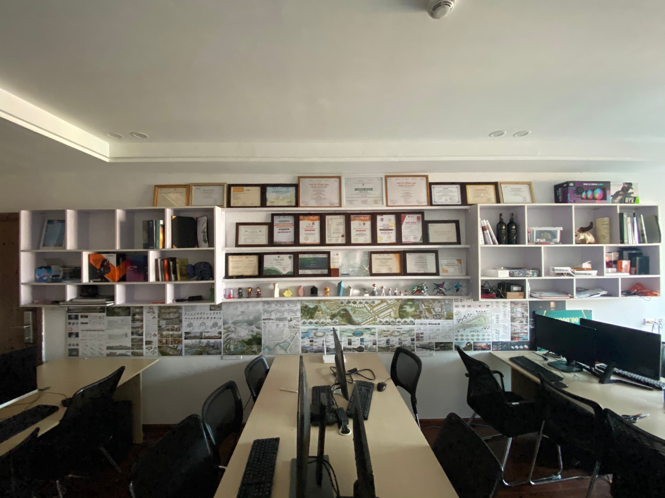 Sảnh vinh danh, lưu niệm