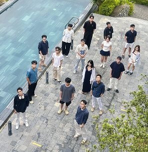 Students working in computer lab